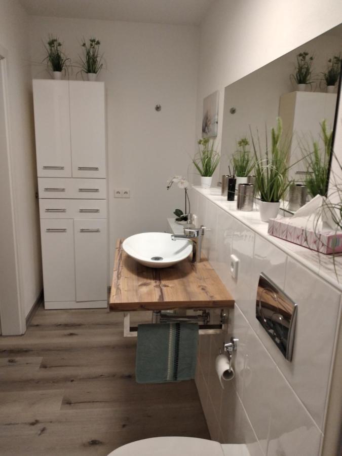 Ferienwohnung Trunk Direkt An Den Weinbergen, Parkplatz, Terrasse Mit Grill Und Lounge Roschbach Kültér fotó